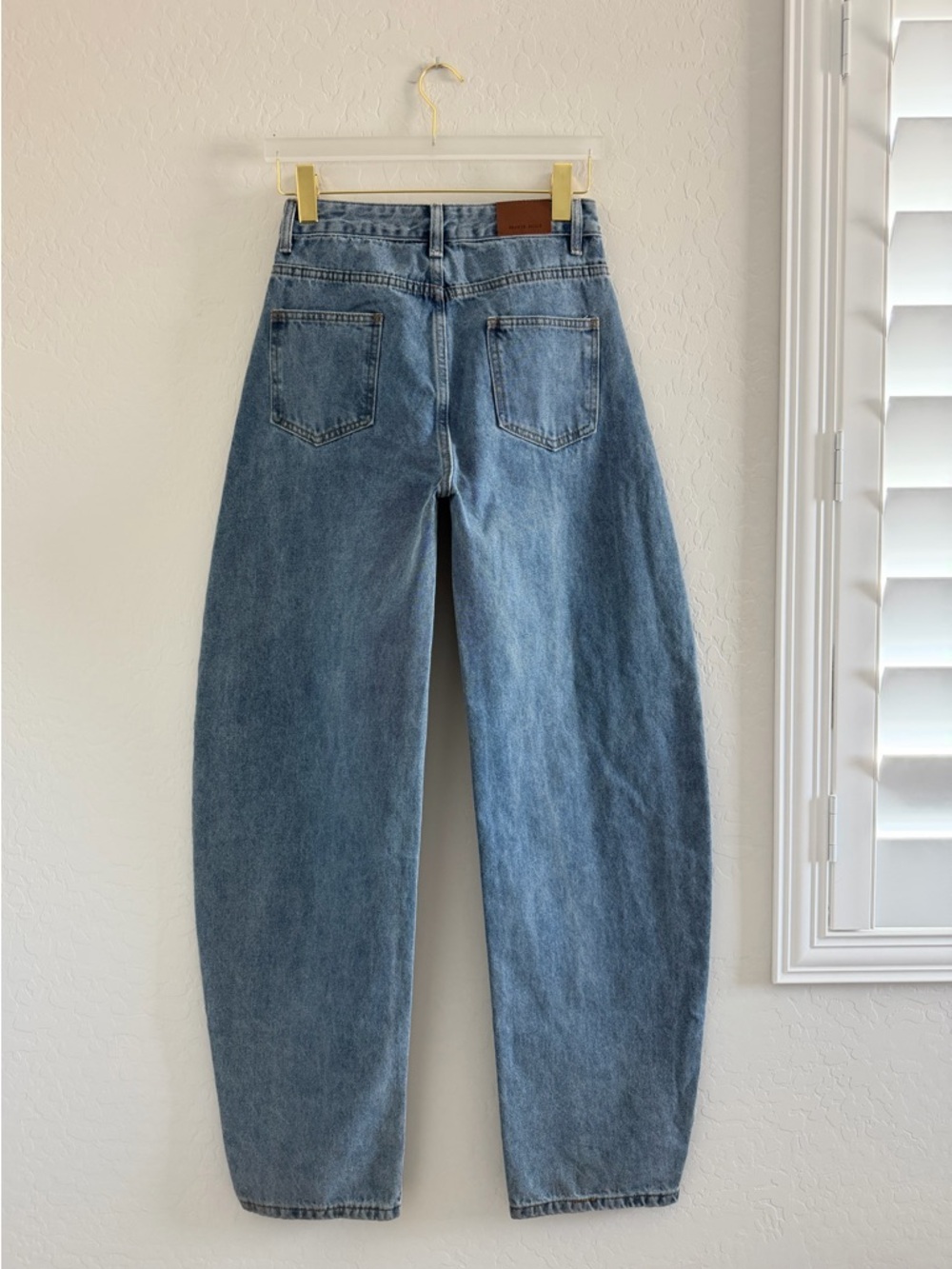 NEW Horseshoe Denim Light Blue Jeans Size XS - Picture 4 of 15